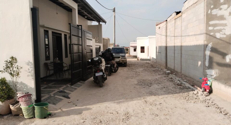 Penghuni Galuh Residence Kutawaringin Dikeluhkan Pungutan Tambahan dan Fasum Minimalis, Legalitas Pengembang Dipertanyakan