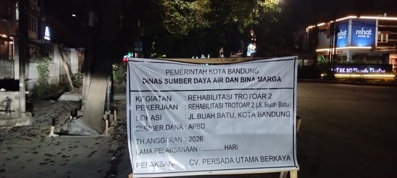 Proyek Rehabilitasi Trotoar di Jalan Buah Batu Disorot, Minim Transparansi dan Sisakan Kekumuhan